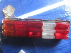 Mercedes Benz 300D - TAILLIGHT TAIL LIGHT - 123 BODY